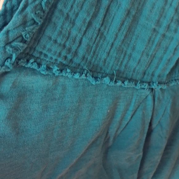 Michael Stars Dina Vneck Tank - Picture 6 of 6